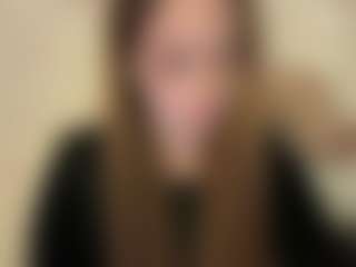 Live cam show with LorenDragone - Blue Eyes on SquirtSoMuch