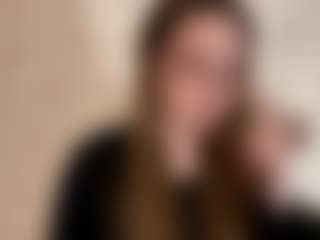 LorenDragone's Live Sex Cam Show