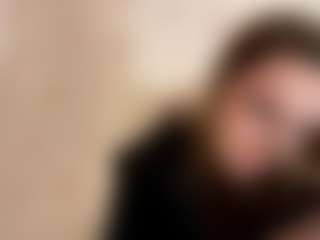 LorenDragone's Live Sex Cam Show