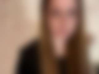 LorenDragone's Live Sex Cam Show