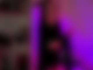 LorenDragone's Live Sex Cam Show