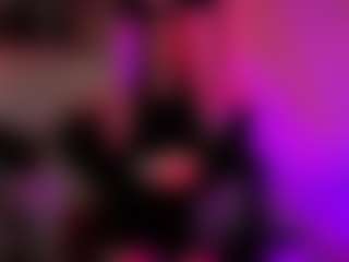 LorenDragone's Live Sex Cam Show