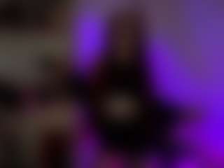 LorenDragone's Live Sex Cam Show