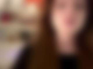 Live cam show with LorenDragone - Blowjob on Big Tits