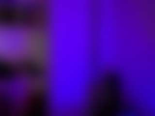 LorenDragone's Live Sex Cam Show