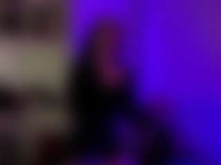 LorenDragone's Live Sex Cam Show