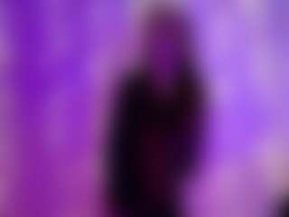 LorenDragone's Live Sex Cam Show
