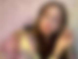 Live cam show with LorenDragone - Flirt on StripNow