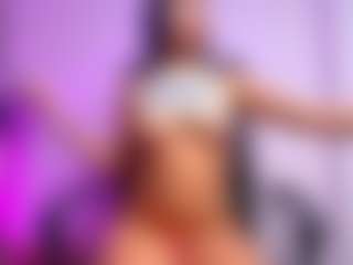 luucy-18's Live Sex Cam Show