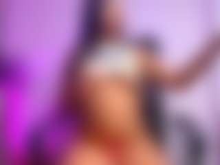 luucy-18's Live Sex Cam Show