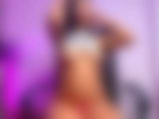 luucy-18's Live Sex Cam Show