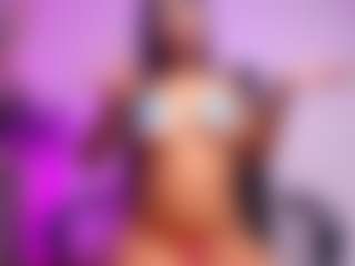 luucy-18's Live Sex Cam Show