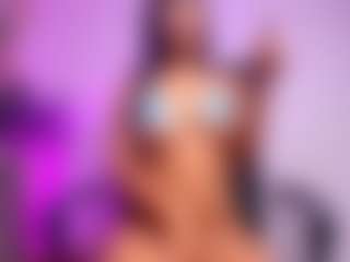 luucy-18's Live Sex Cam Show