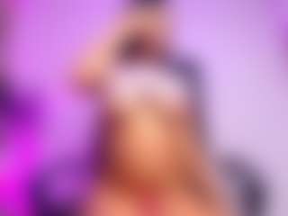 luucy-18's Live Sex Cam Show