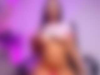 luucy-18's Live Sex Cam Show
