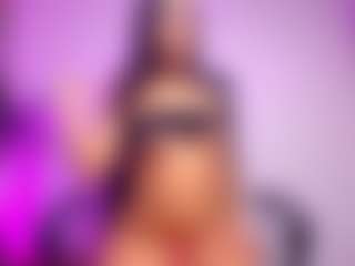 luucy-18's Live Sex Cam Show
