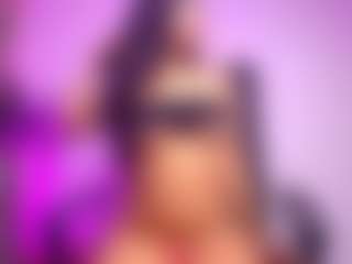 luucy-18's Live Sex Cam Show