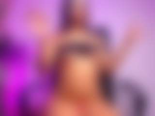 luucy-18's Live Sex Cam Show