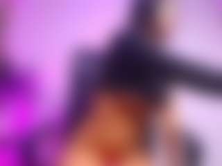 luucy-18's Live Sex Cam Show