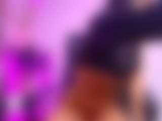 luucy-18's Live Sex Cam Show