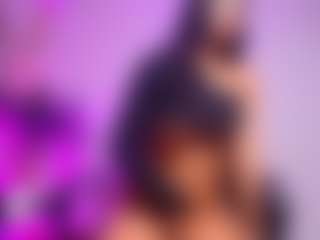 luucy-18's Live Sex Cam Show