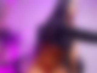 luucy-18's Live Sex Cam Show