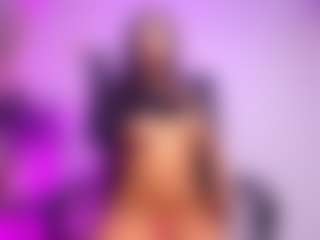 luucy-18's Live Sex Cam Show
