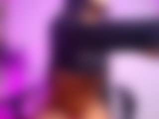luucy-18's Live Sex Cam Show
