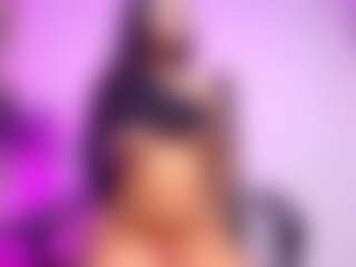 luucy-18's Live Sex Cam Show