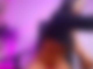 luucy-18's Live Sex Cam Show