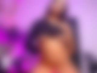 luucy-18's Live Sex Cam Show