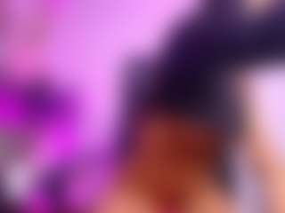 luucy-18's Live Sex Cam Show