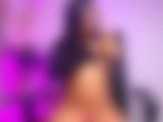 luucy-18's Live Sex Cam Show