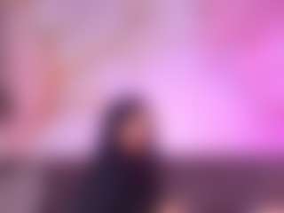 luucy-18's Live Sex Cam Show