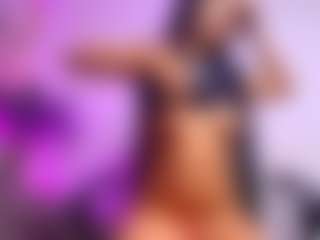 luucy-18's Live Sex Cam Show