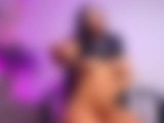 luucy-18's Live Sex Cam Show