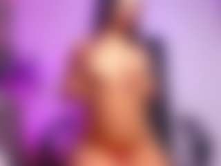 luucy-18's Live Sex Cam Show