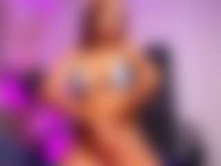 luucy-18's Live Sex Cam Show