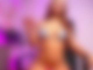 luucy-18's Live Sex Cam Show