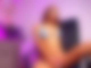 luucy-18's Live Sex Cam Show