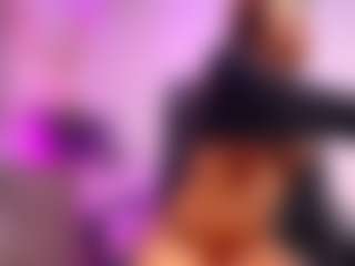 luucy-18's Live Sex Cam Show
