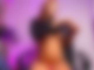 luucy-18's Live Sex Cam Show