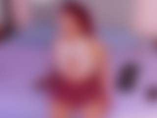 Mia-Cooper02's Live Sex Cam Show