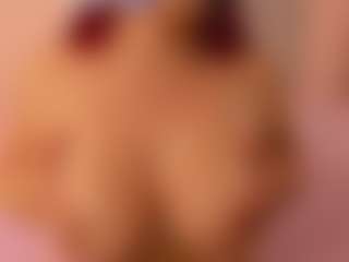 Live-camshow met Mia-Cooper02 - Asian Fetish op Camsoda