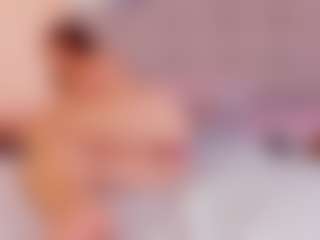 Mia-Cooper02's Live Sex Cam Show