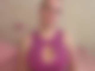 Live cam show with AnnaMarry - Blonde Hair College on SinfulBabes