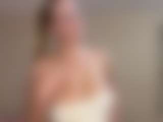 Live cam show with AnnaMarry - Nipple Piercings on CSO-WL