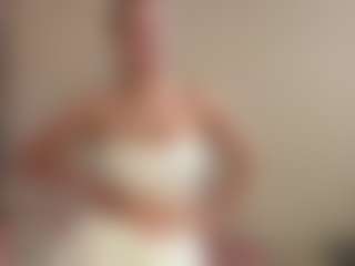Live cam show with AnnaMarry - Facial Piercings on Camsoda