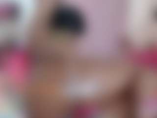 Live cam show with Violettbrownn - Facial Piercings on Camsoda.co