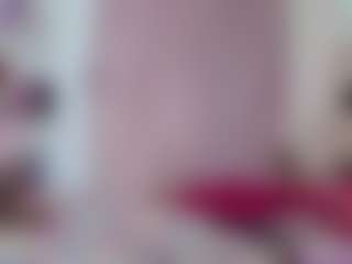 Live cam show with Violettbrownn - Smoking on Lustler